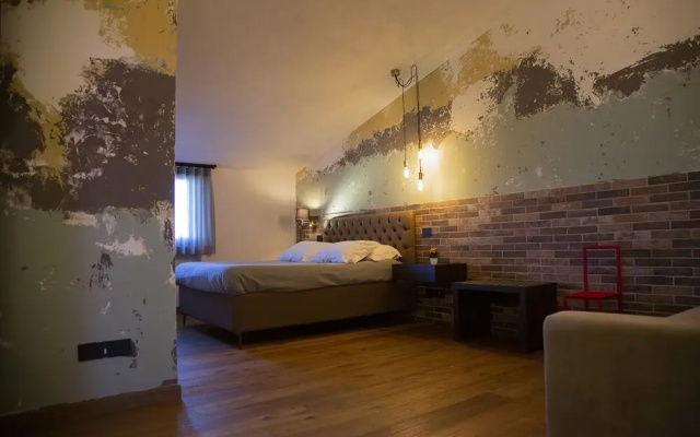 MANTRA Suite&Room