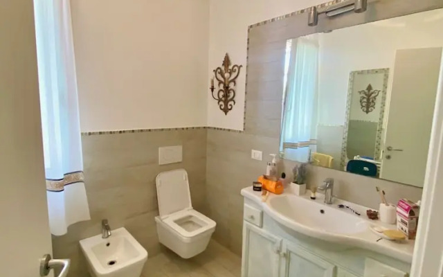 Garden Retreat by the sea on Albarella