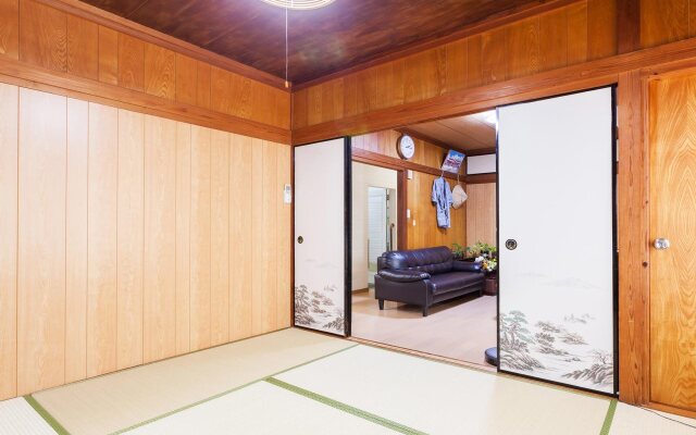 Kariyushi Condominium Resort Naha you-ya