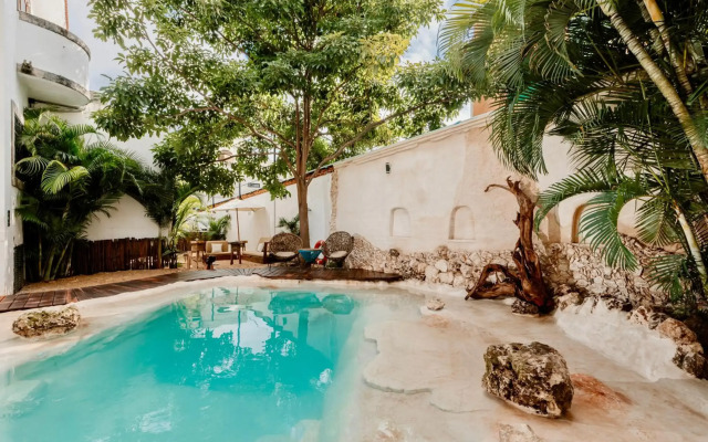 Mezcal Hotel