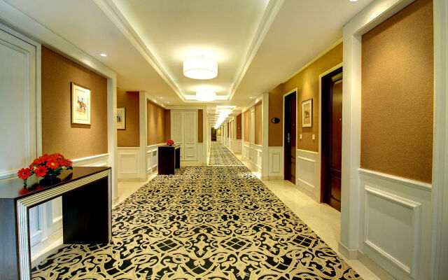The Pllazio Hotel