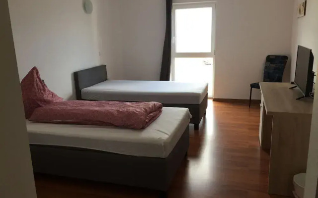 Stundenhotel Krieger