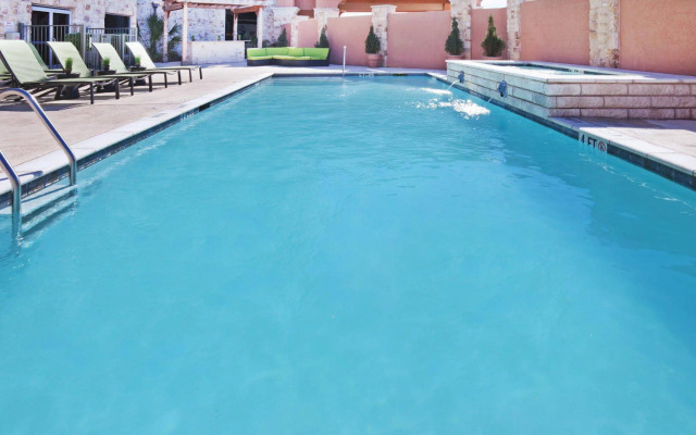 Holiday Inn Express Frisco Legacy Park Area by IHG