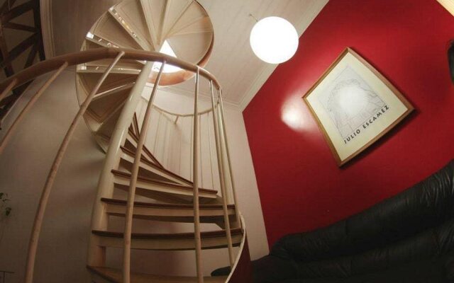 Ottavia Hostelling