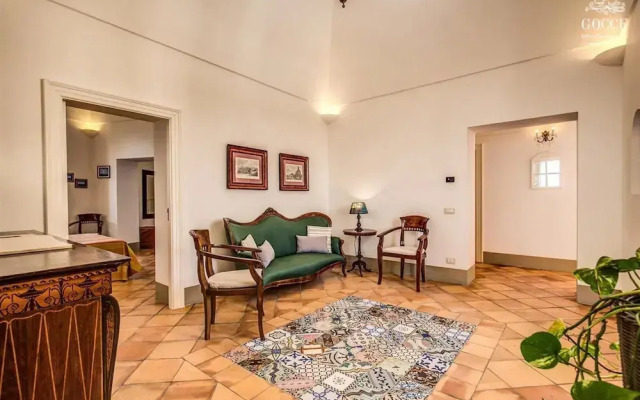 Villa Rococo - Luxury Period Villa With Pool and sea Views