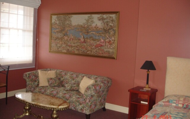 Grand Central Accommodation B&B Cobden