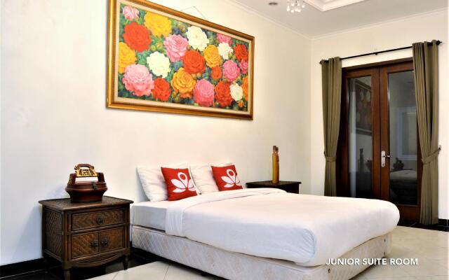 ZEN Rooms Chic Home Kemang