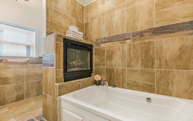 Spacious Condos in Downtown NOLA