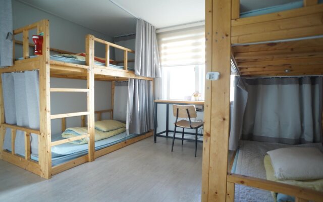 Guesthouse K - Hostel