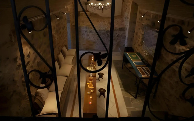 Theophano Art Hotel