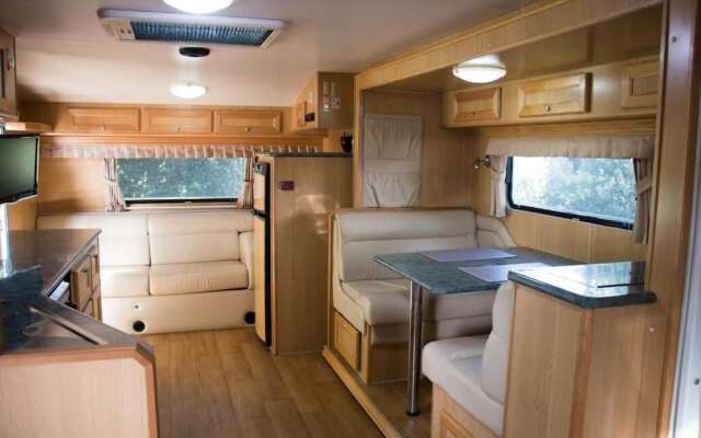 Longford Riverside Caravan Park