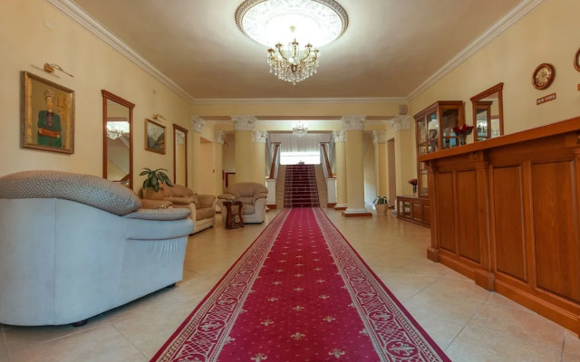Grand-Kavkaz Hotel