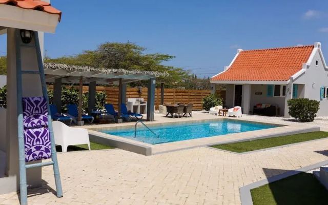Aruba Boutique Apartments Adults Only