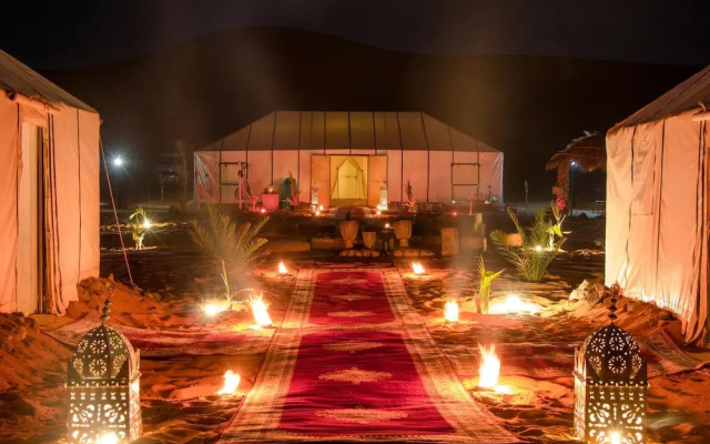 Luxury Maktoub