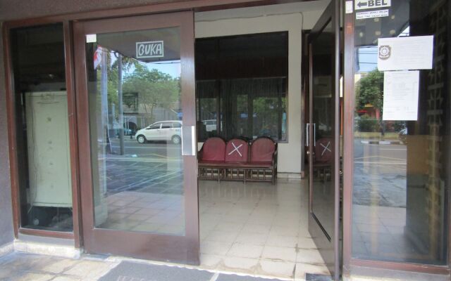 Hotel Bakti