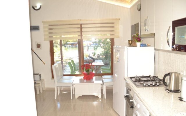 Villa Yalili