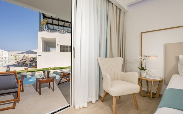 Mirage Bleu Hotel