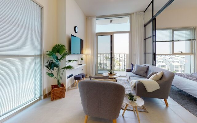 SuperHost - High-End apartment With Burj Khalifa Glimpse