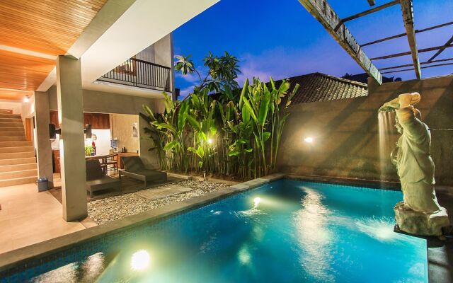 Kuta Legian Villa