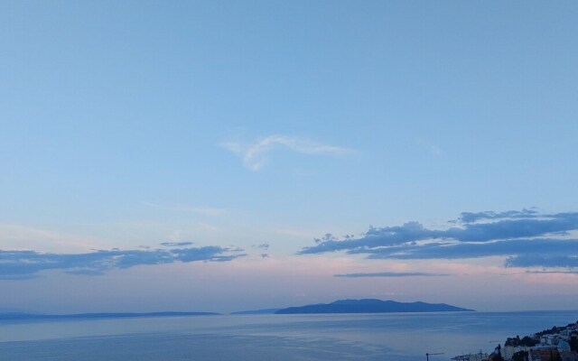 Stunning 3-bed Apartment in Opatija With Terrace