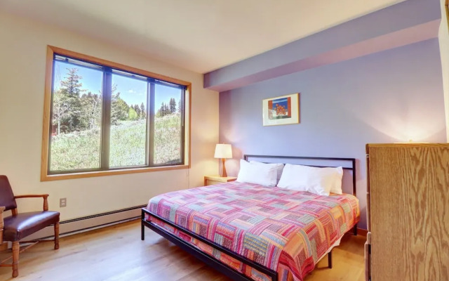 195 Summerwood 3 Bedroom Home by RedAwning