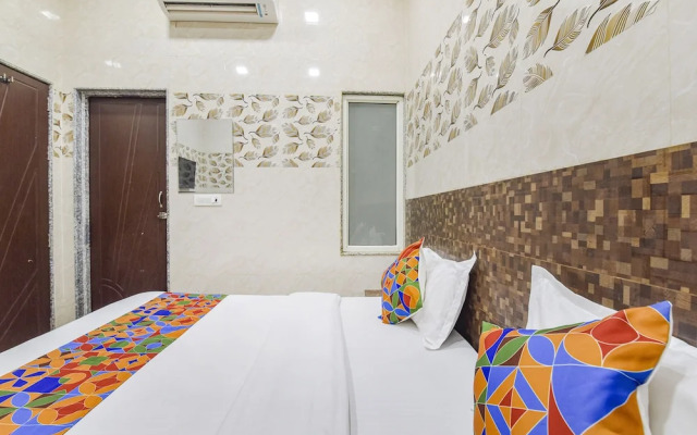 Fabhotel Maa Gayatri Sadan