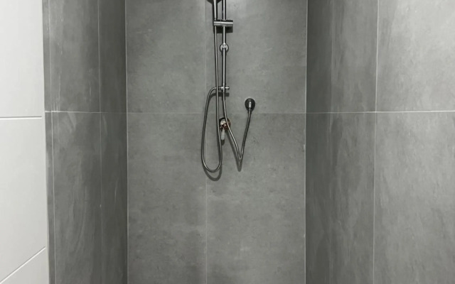 ניב ברוזמרין