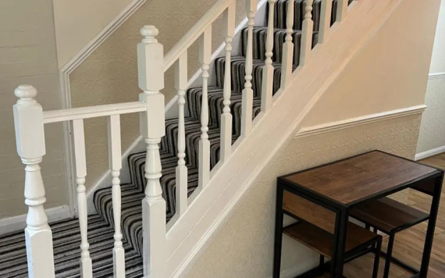 NEW Cottingburn House