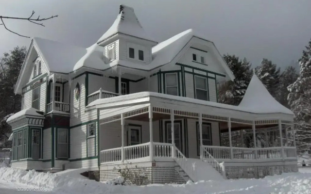 Antique Rose Inn Windham