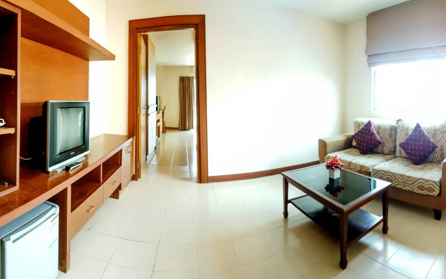 Eastiny Plaza hotel