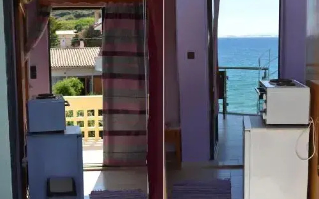 Noufaro studios
