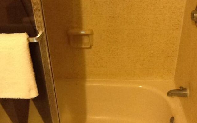 Regency Inn & Suites