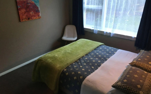 Manor Motel