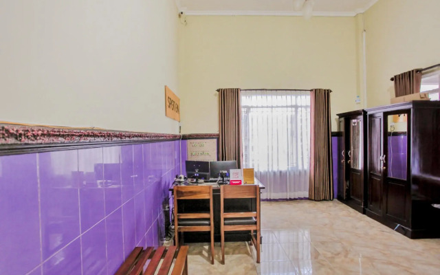 SPOT ON 1870 Graha Batu Mulia