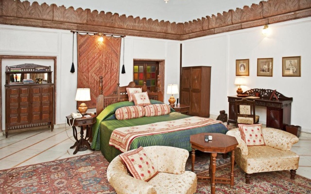 WelcomHeritage Bal Samand Lake Palace