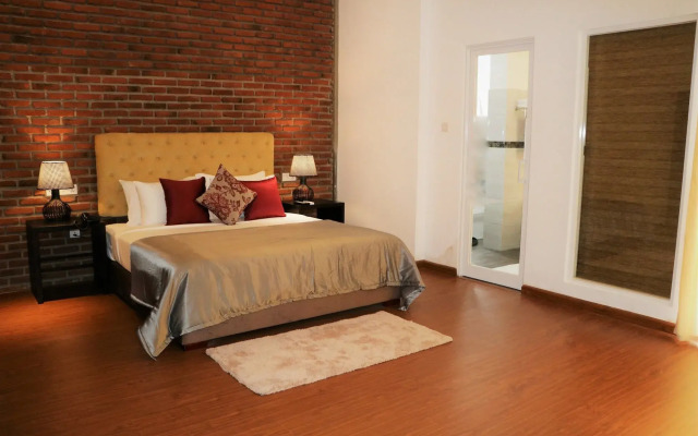 Daffodils Beach Negombo