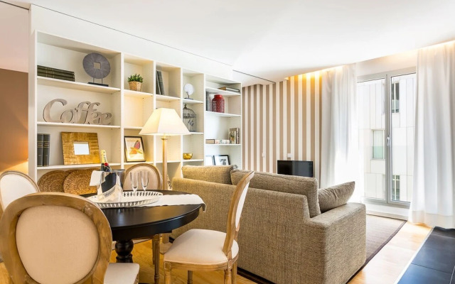 Urban District Apartments Rambla Suite & Pool