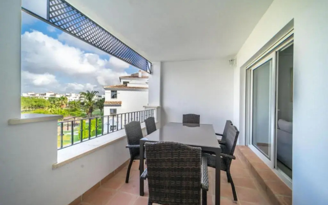 Bright Two Bedroom Apartment - RA721LT