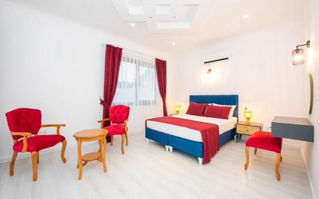 Astonishing 2-bedroom detached villa with pool