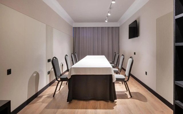 Hotel Parque Real