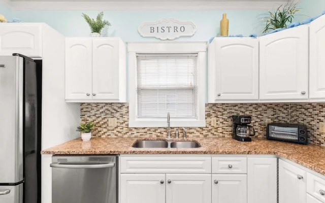 Thunderbolt Treasure