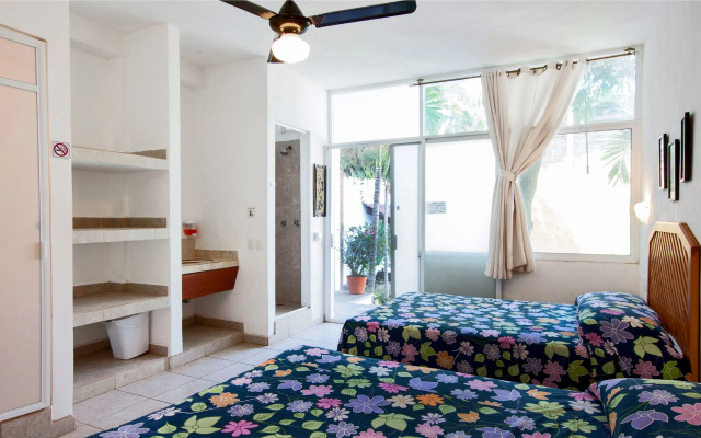 ITH Sayulita Amazing Surf Hostel