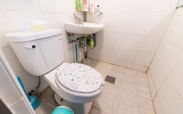 Jinho's Black Whale Guesthouse & Bar