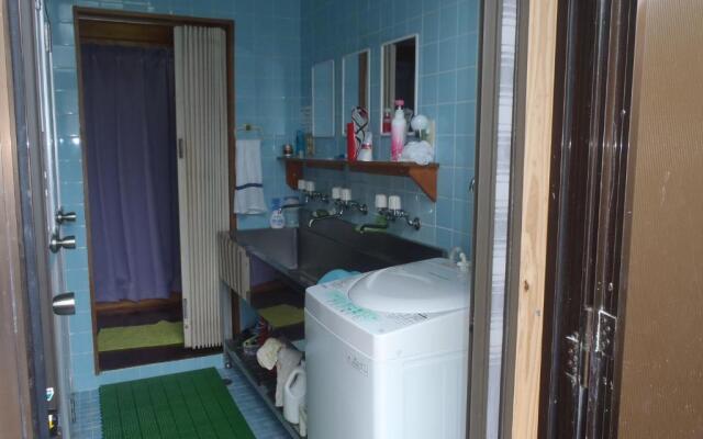 Kerama Backpackers