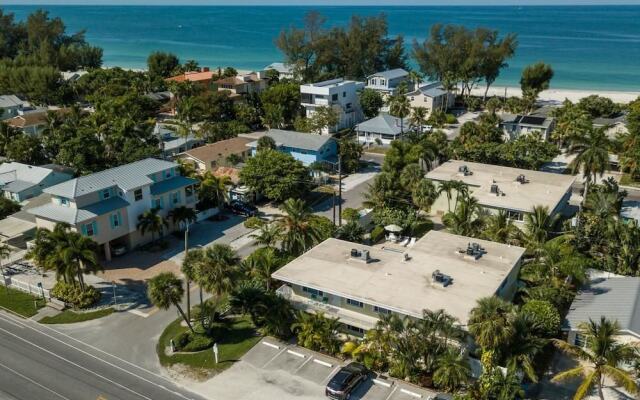 Palm Cay 3