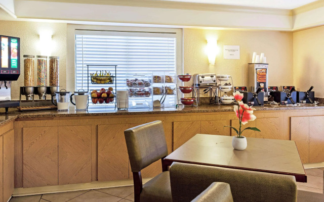 Rodeway Inn