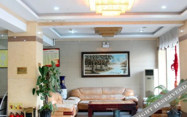 Shidai Holiday Hotel