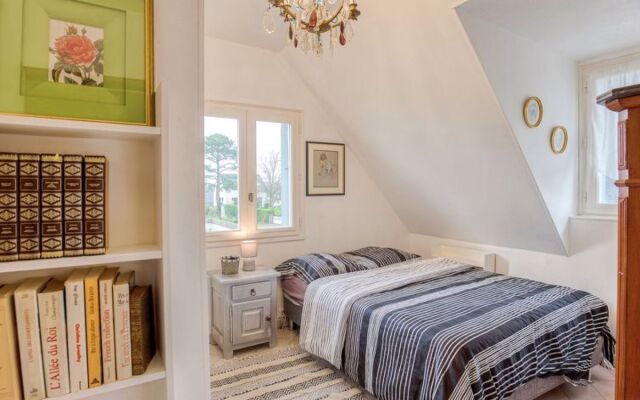 House Philblue Saint Philibert