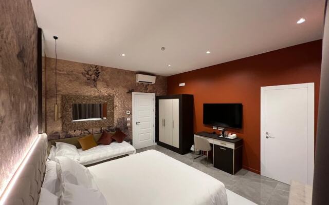 Adelaide Suite Dreams