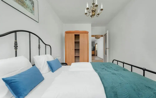 Modern Apartment Wrocław by Renters